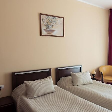 Hotel Magnus Galati Экстерьер фото