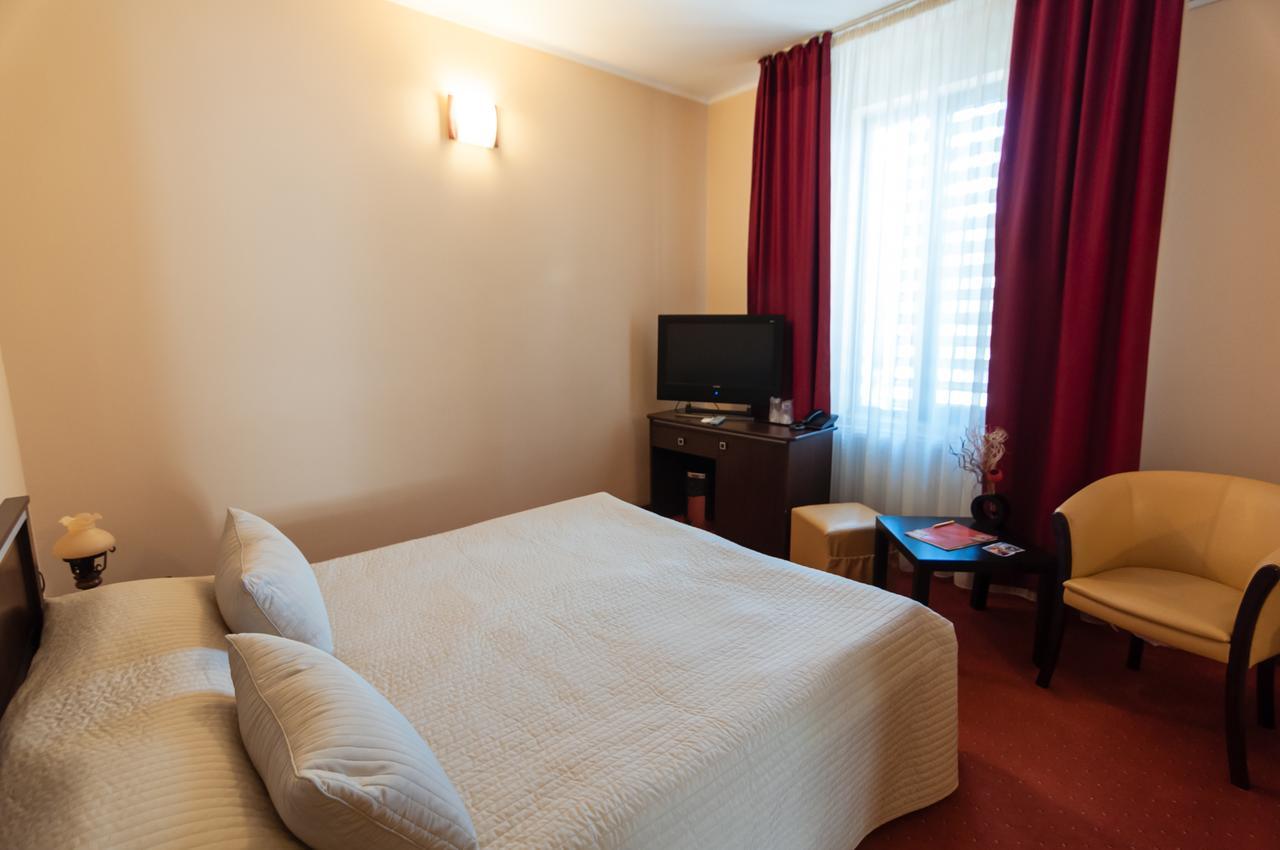 Hotel Magnus Galati Экстерьер фото