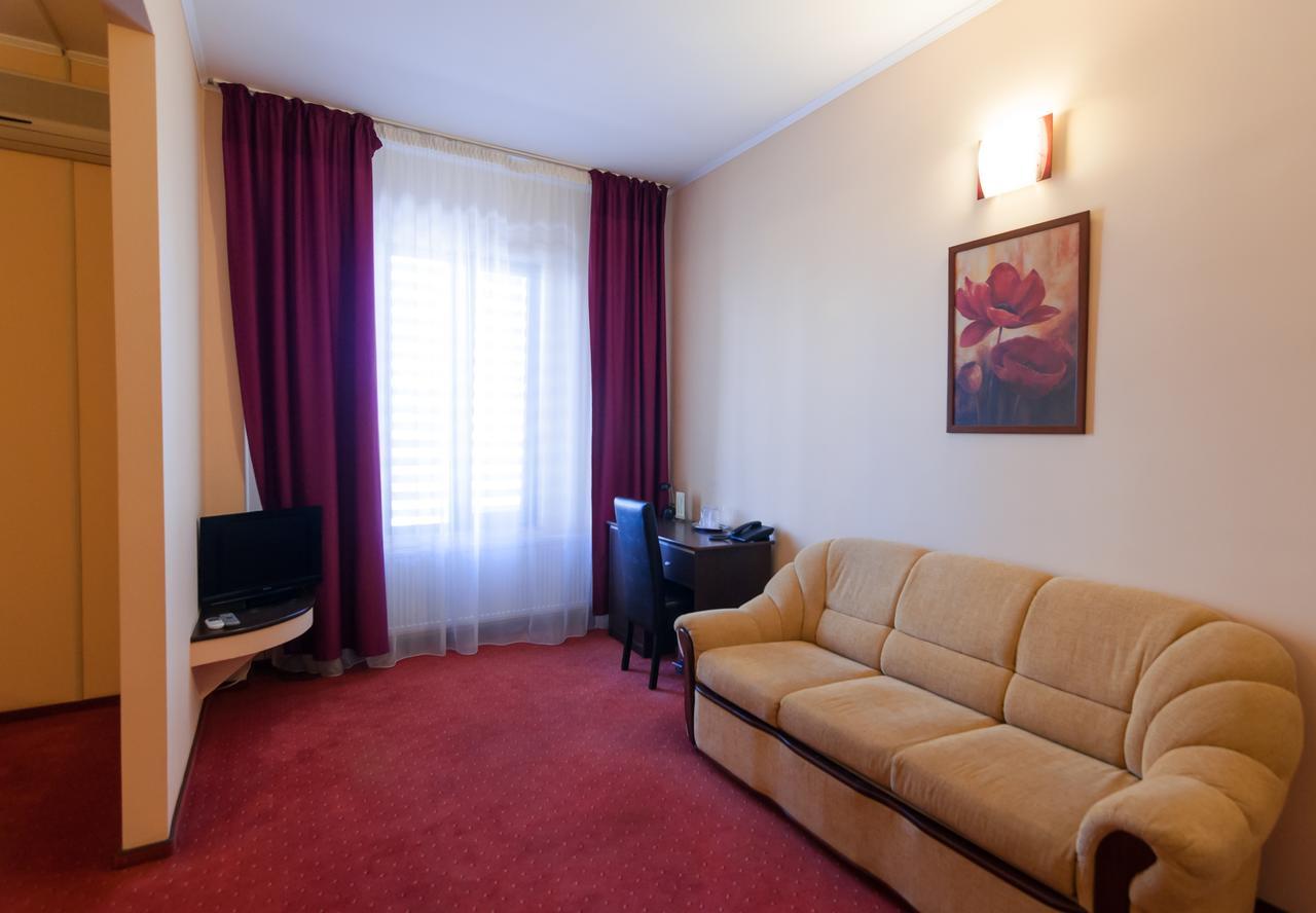 Hotel Magnus Galati Экстерьер фото