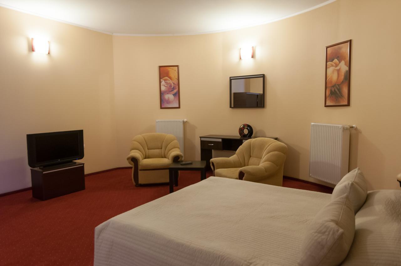 Hotel Magnus Galati Экстерьер фото